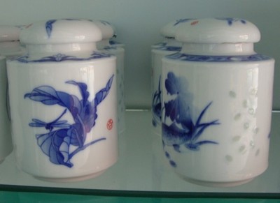 匠心獨(dú)具 陶瓷大缸與陶瓷養(yǎng)魚缸的藝術(shù)與實(shí)用價(jià)值